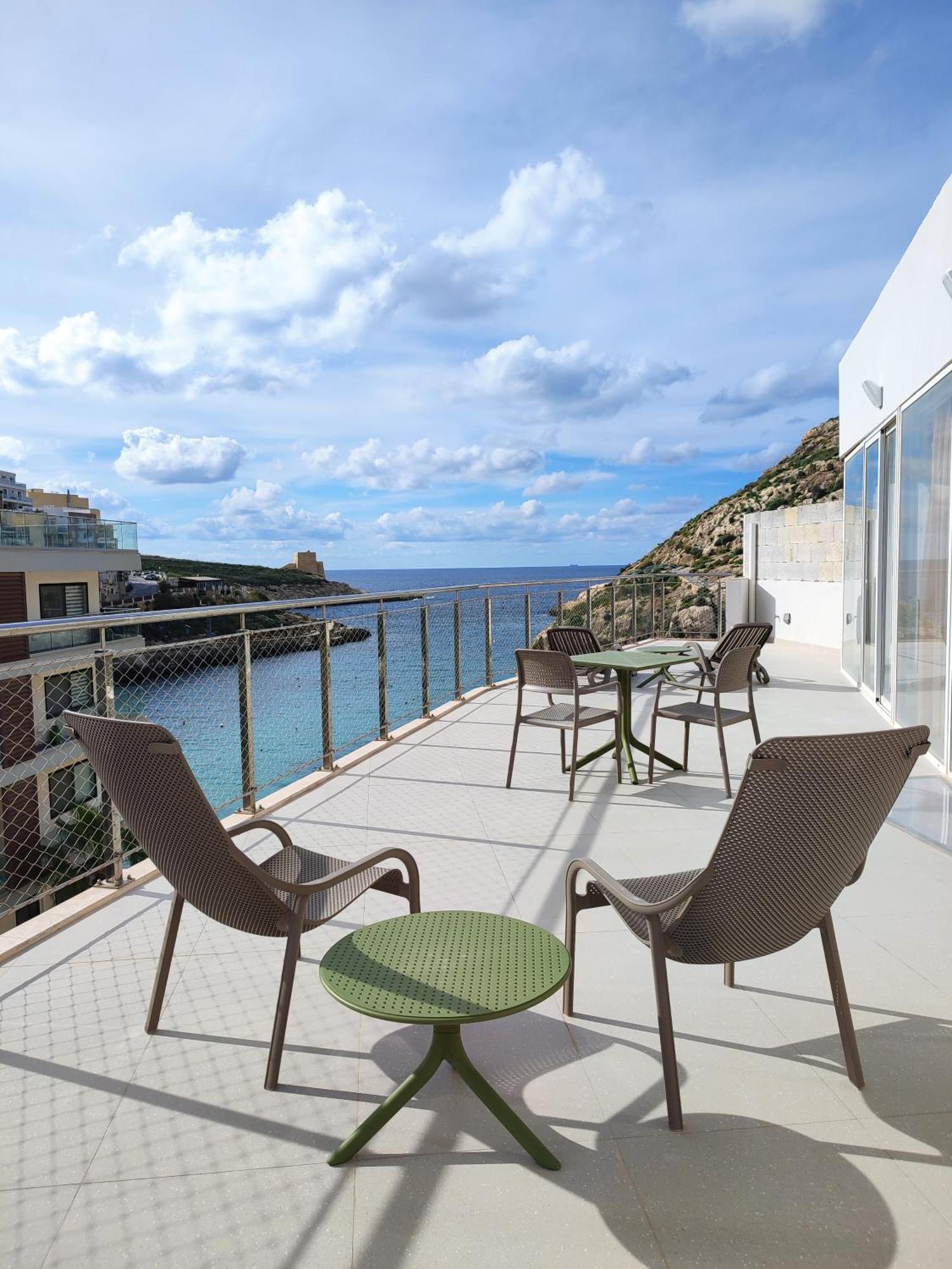 Xlendistays - Centrally Located Seafront Living Holiday Spaces In ซเลนดิ ภายนอก รูปภาพ