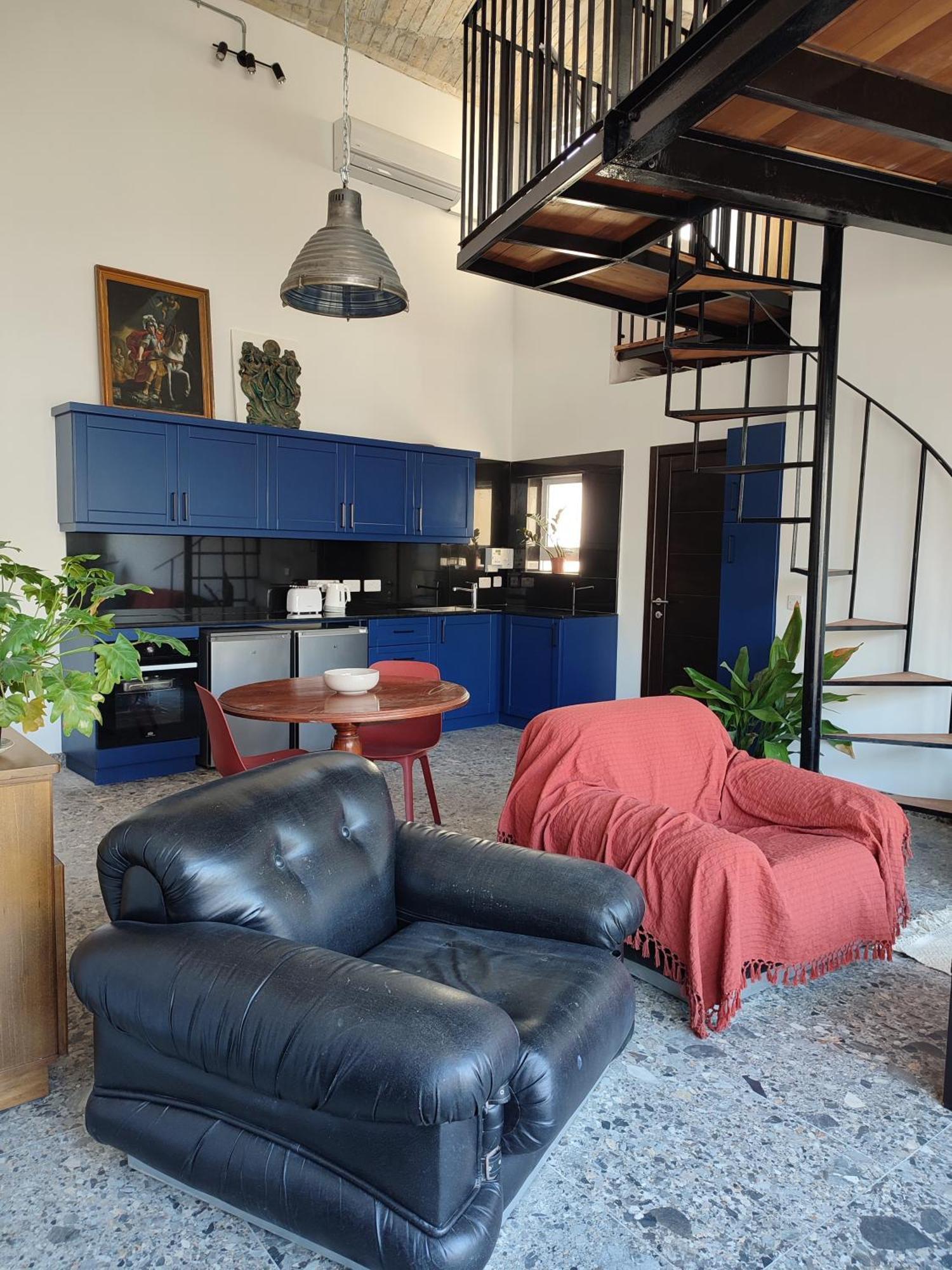 Xlendistays - Centrally Located Seafront Living Holiday Spaces In ซเลนดิ ภายนอก รูปภาพ