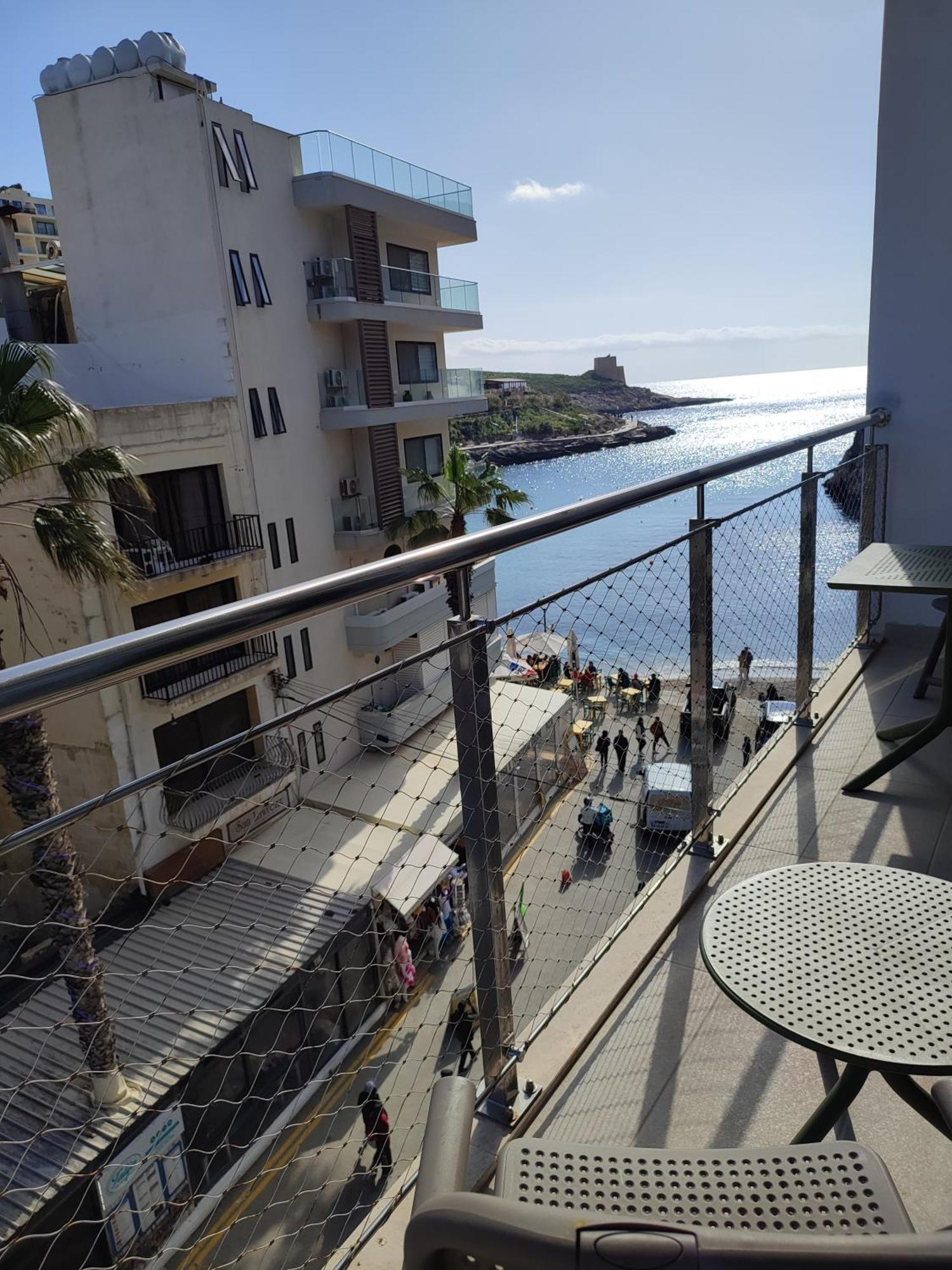 Xlendistays - Centrally Located Seafront Living Holiday Spaces In ซเลนดิ ภายนอก รูปภาพ