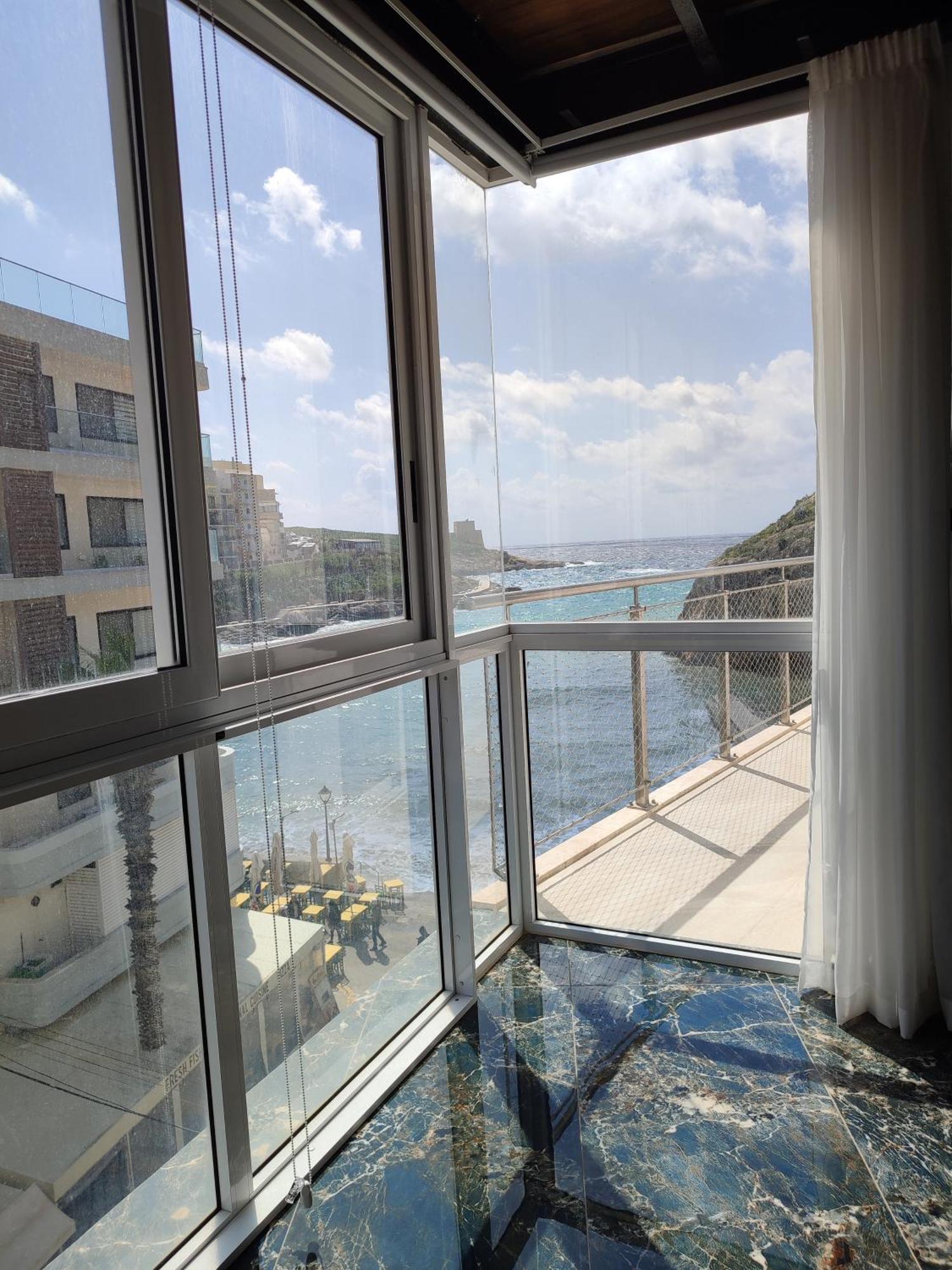 Xlendistays - Centrally Located Seafront Living Holiday Spaces In ซเลนดิ ภายนอก รูปภาพ